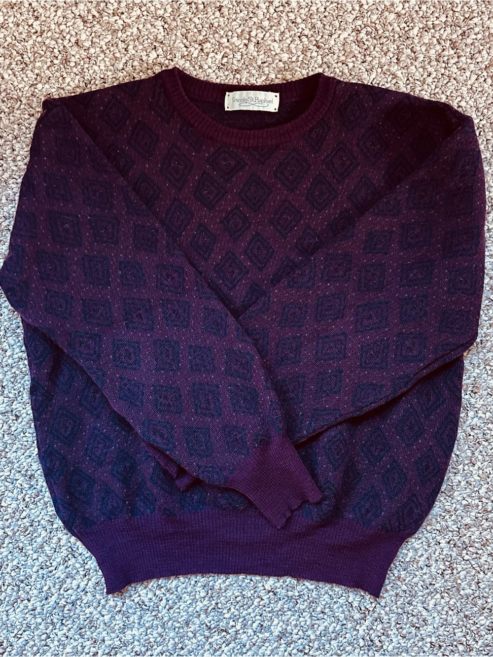 Vintage Tricots St Raphael Crew Neck Wool Burgundy Geometric Sweater Size M